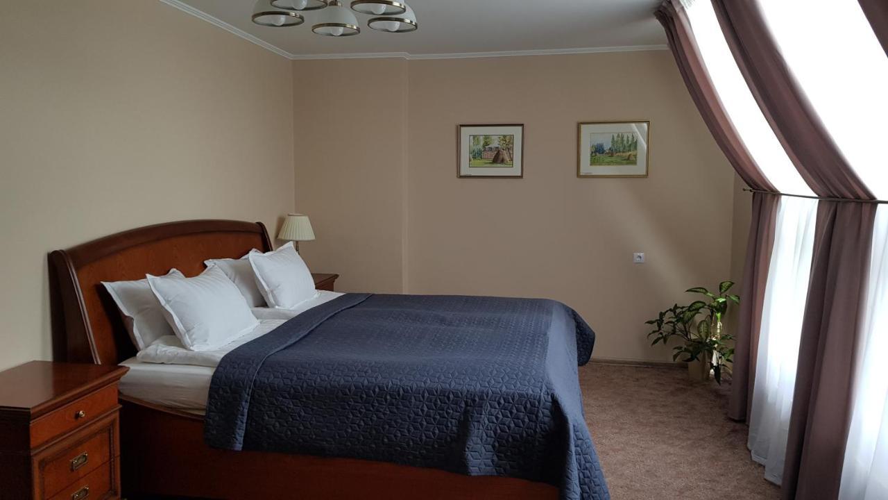 Hotel Melturi エクステリア 写真